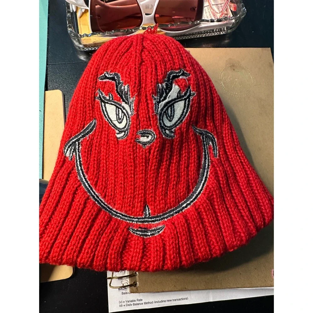 NWT The Grinch Kids Beanie Hat‎ Winter Toboggan Christmas Dr. Seuss Green Red